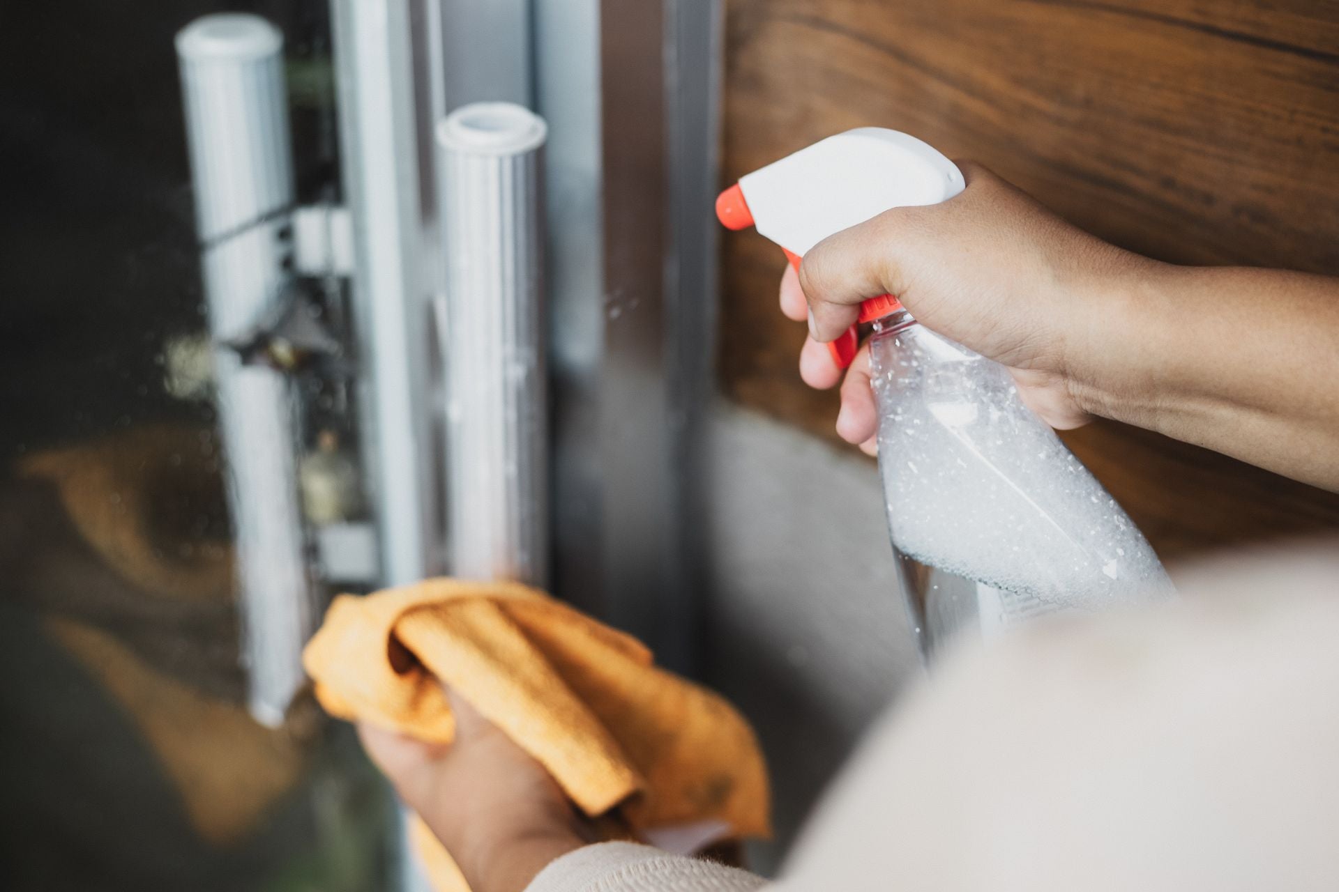 Recycled cleaning rags vs disposable wipes